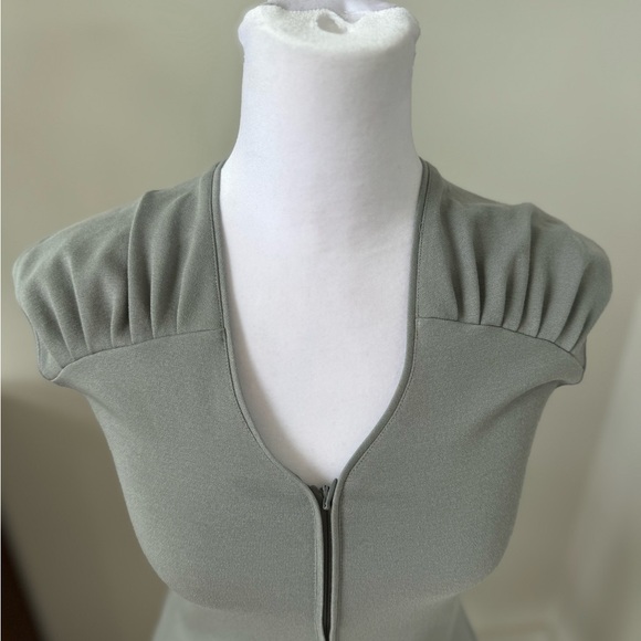 Emporio Armani Gray Cap Sleeve V-Neck Dress IT 38 US 2 Small pleated stretch new - Picture 7 of 16